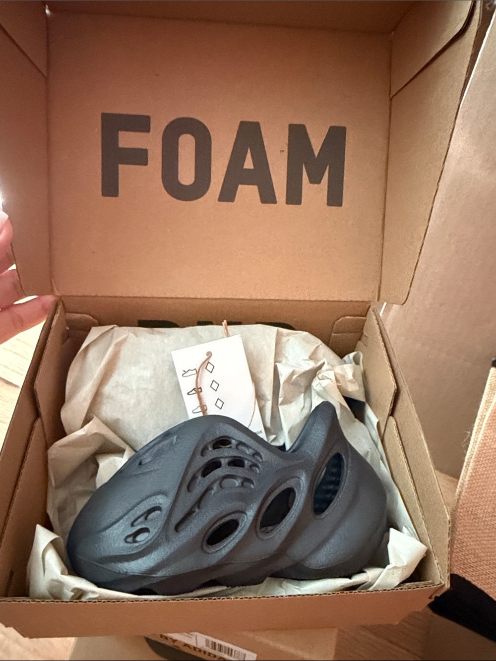 Yeezy foam runner infant size 3